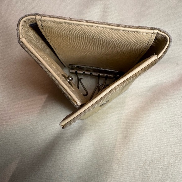 Prada Black Quilted Coin Purse and Cream Leather Key Holder Duo. Callouts - Picture 14 of 15